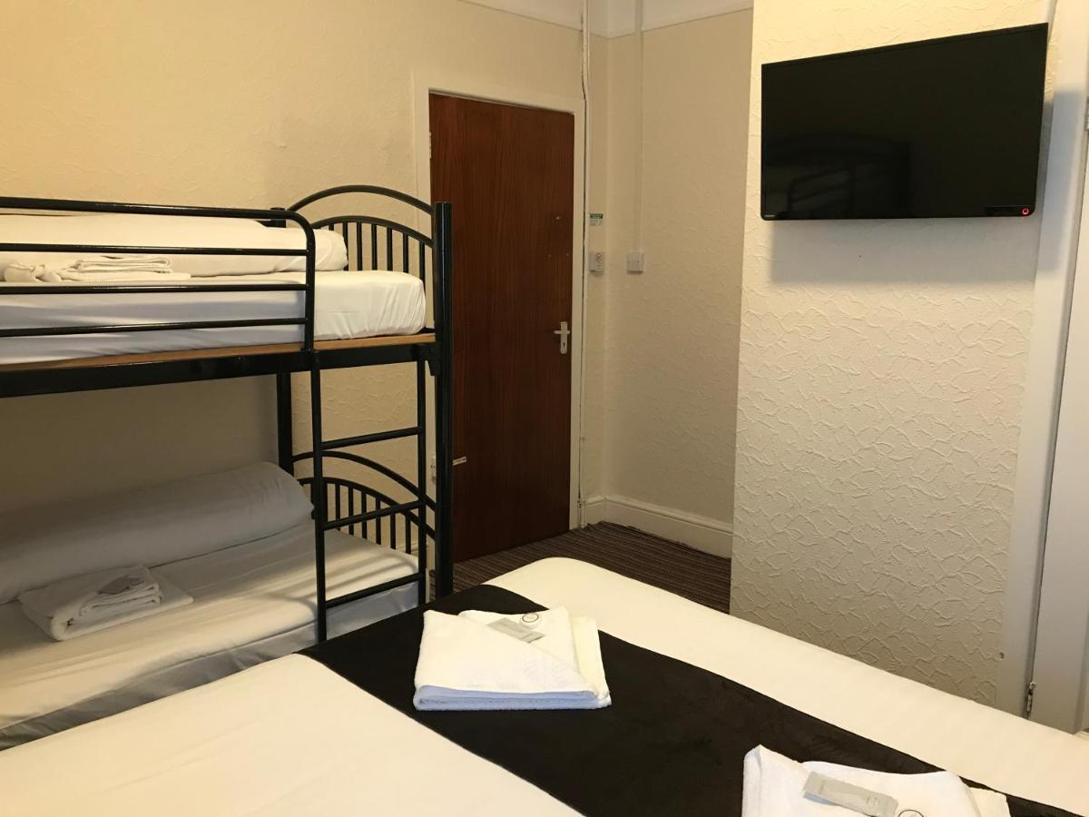 The Feathers Hotel Blackpool Eksteriør billede